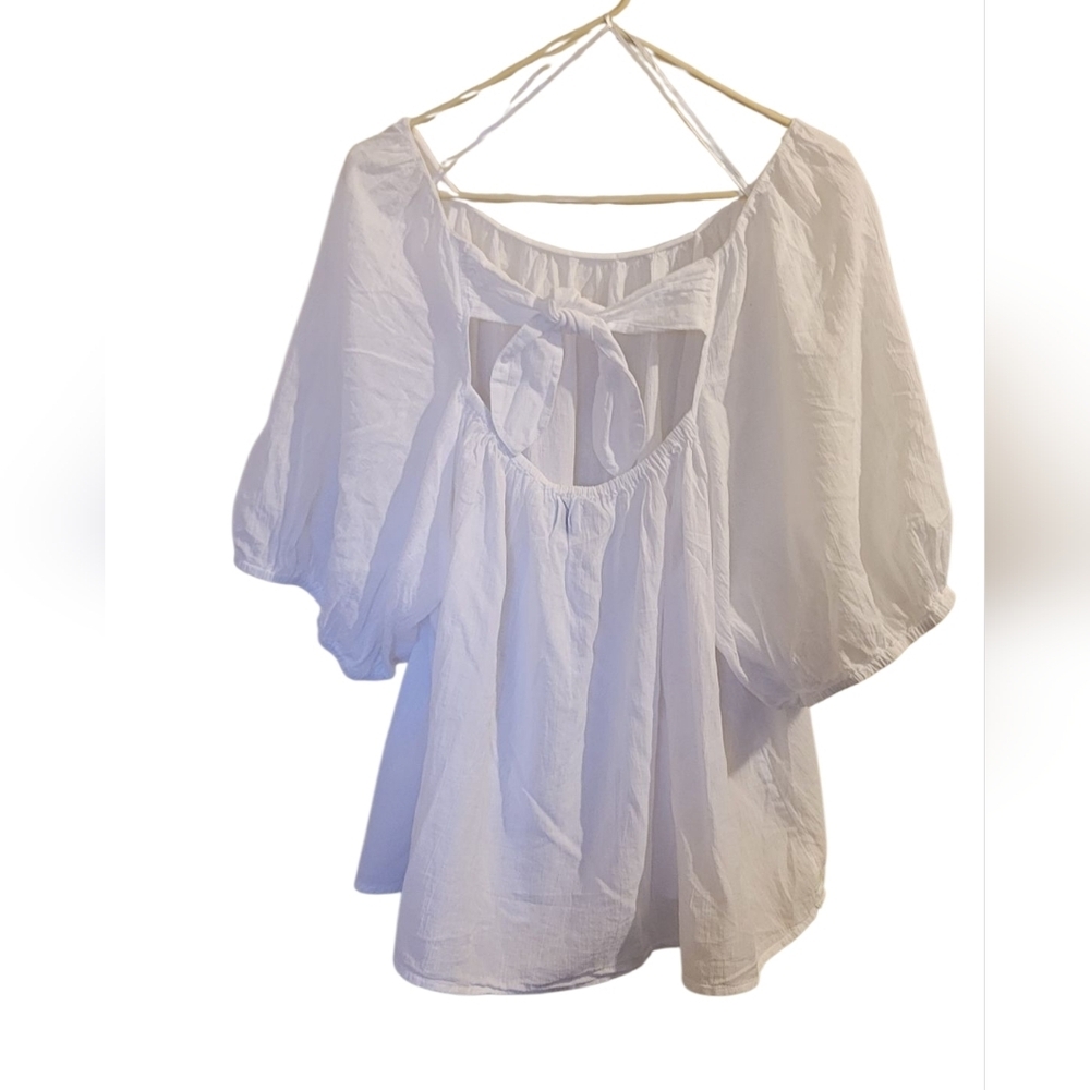 Old Navy White Puff Sleeve Blouse Size 4X NWOT - Picture 2 of 4